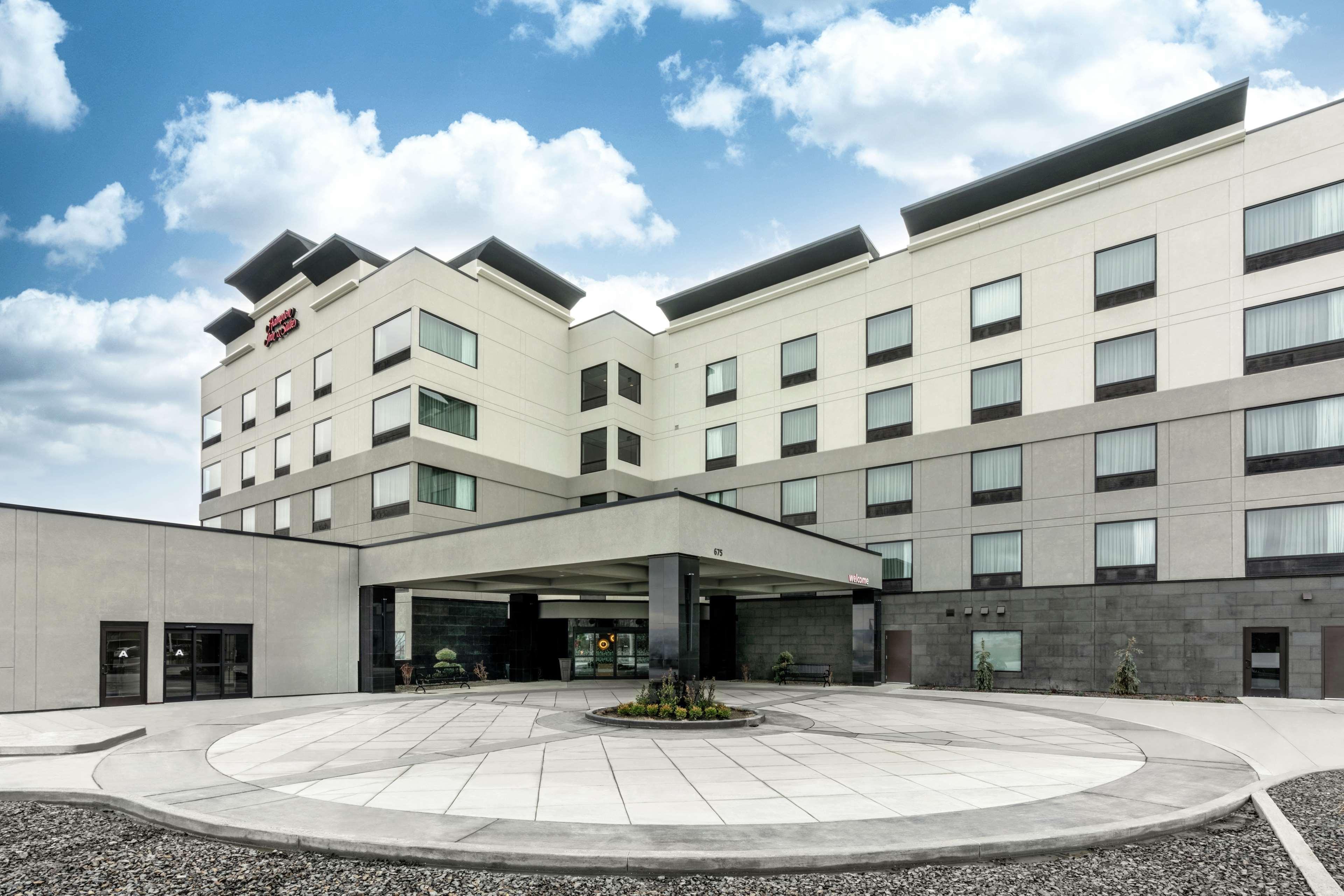 Hampton Inn & Suites Spokane Downtown-South Экстерьер фото