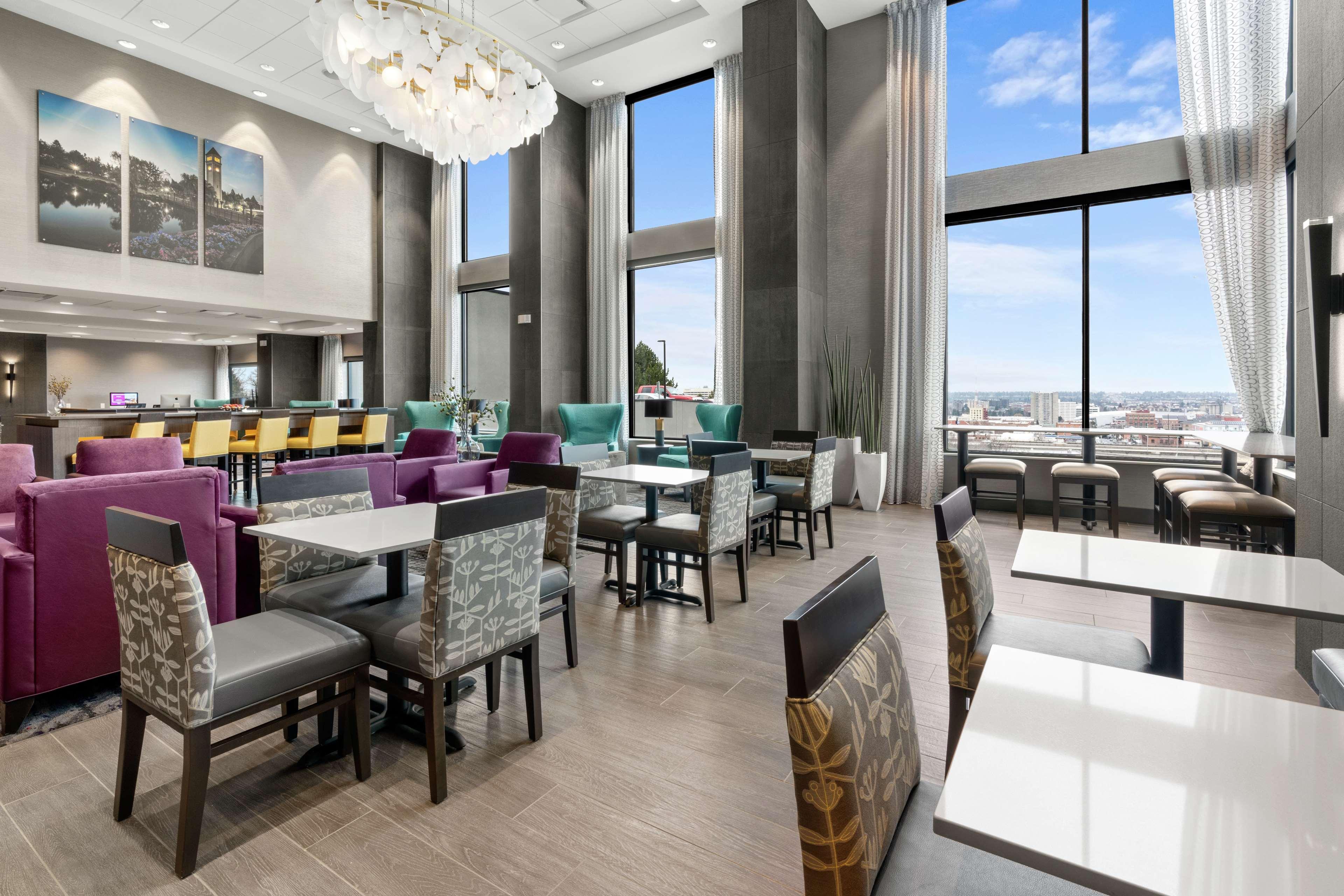 Hampton Inn & Suites Spokane Downtown-South Экстерьер фото