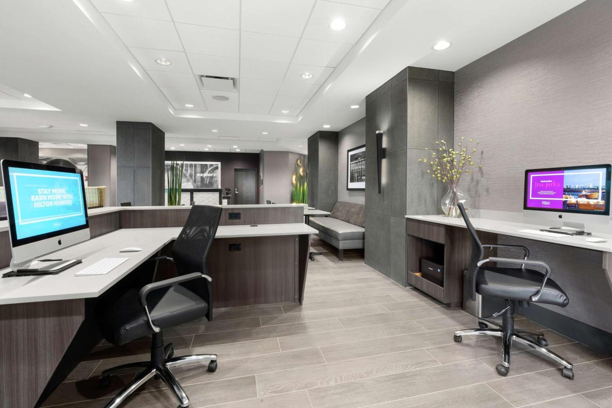 Hampton Inn & Suites Spokane Downtown-South Экстерьер фото