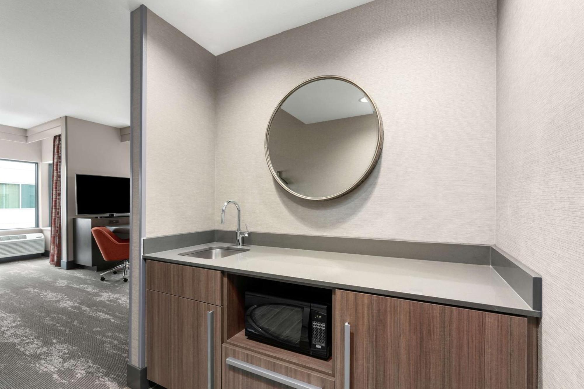 Hampton Inn & Suites Spokane Downtown-South Экстерьер фото