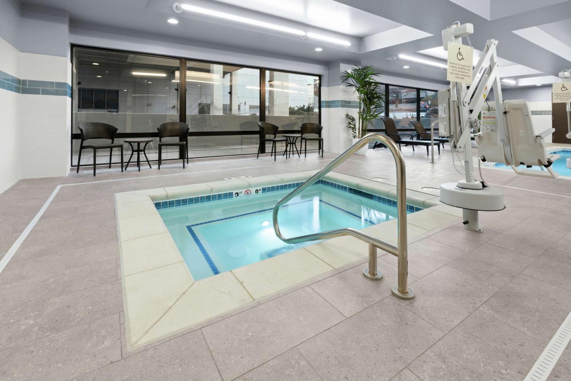 Hampton Inn & Suites Spokane Downtown-South Экстерьер фото