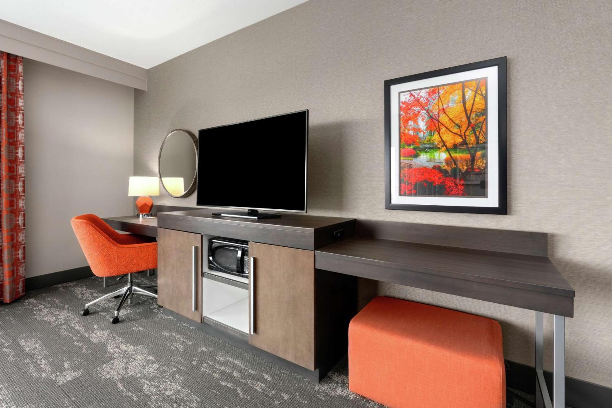 Hampton Inn & Suites Spokane Downtown-South Экстерьер фото