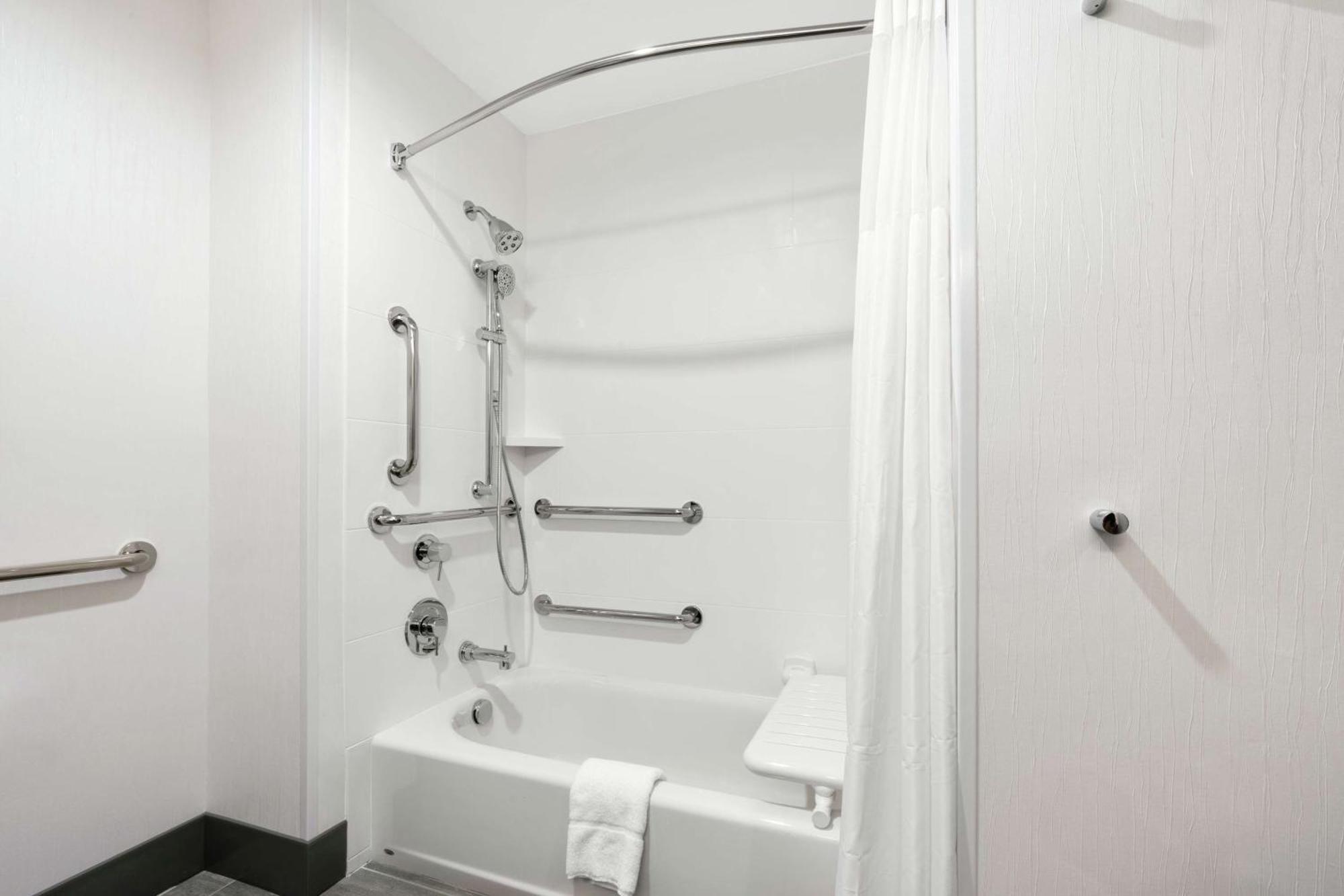 Hampton Inn & Suites Spokane Downtown-South Экстерьер фото