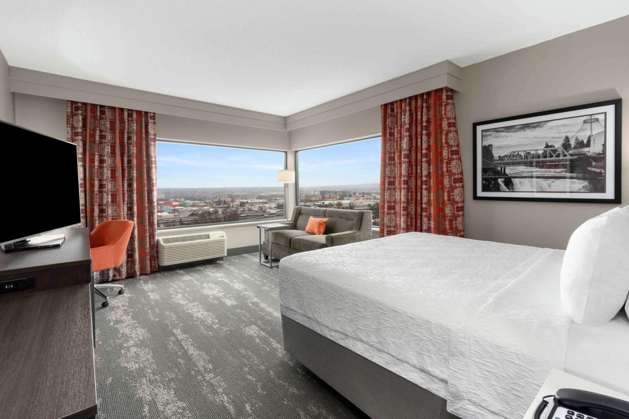 Hampton Inn & Suites Spokane Downtown-South Экстерьер фото